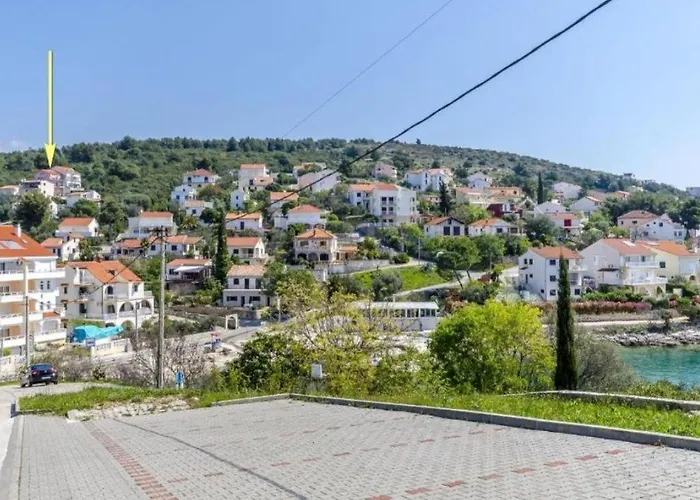 Apartment Lorena Trogir